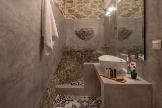stone fimaira apartments bathroom